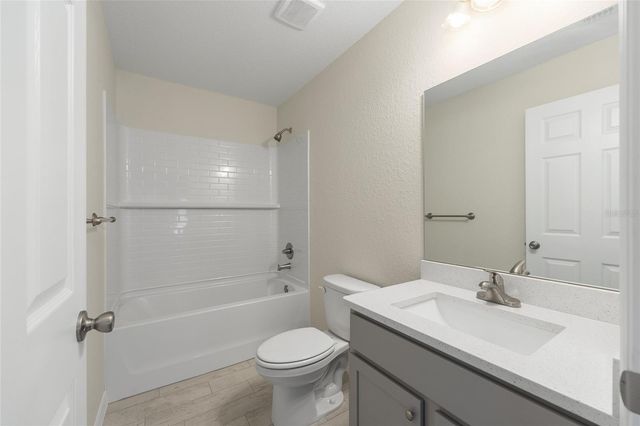 20 LOCUST COURSE RADIAL, Ocala, FL 34472