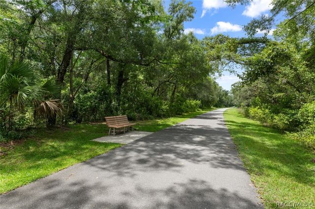 4855 N Highland Park Drive, Hernando, FL 34442