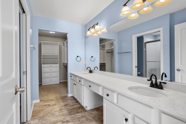 2210 E TUSCANY WAY, Appleton, WI 54913