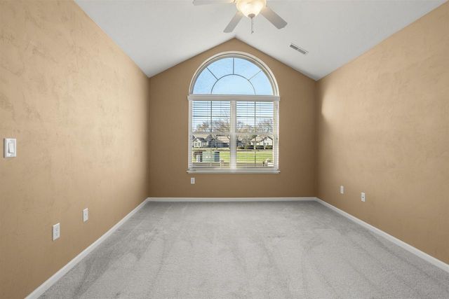 2210 E TUSCANY WAY, Appleton, WI 54913