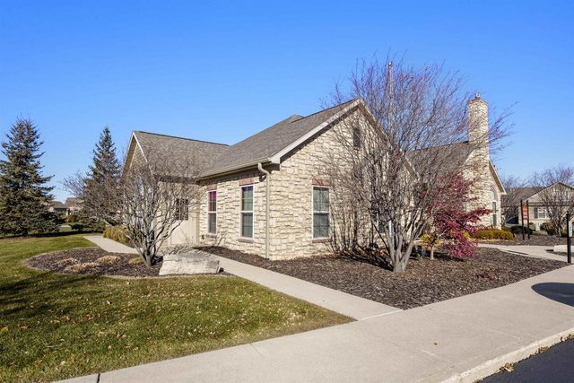 2210 E TUSCANY WAY, Appleton, WI 54913