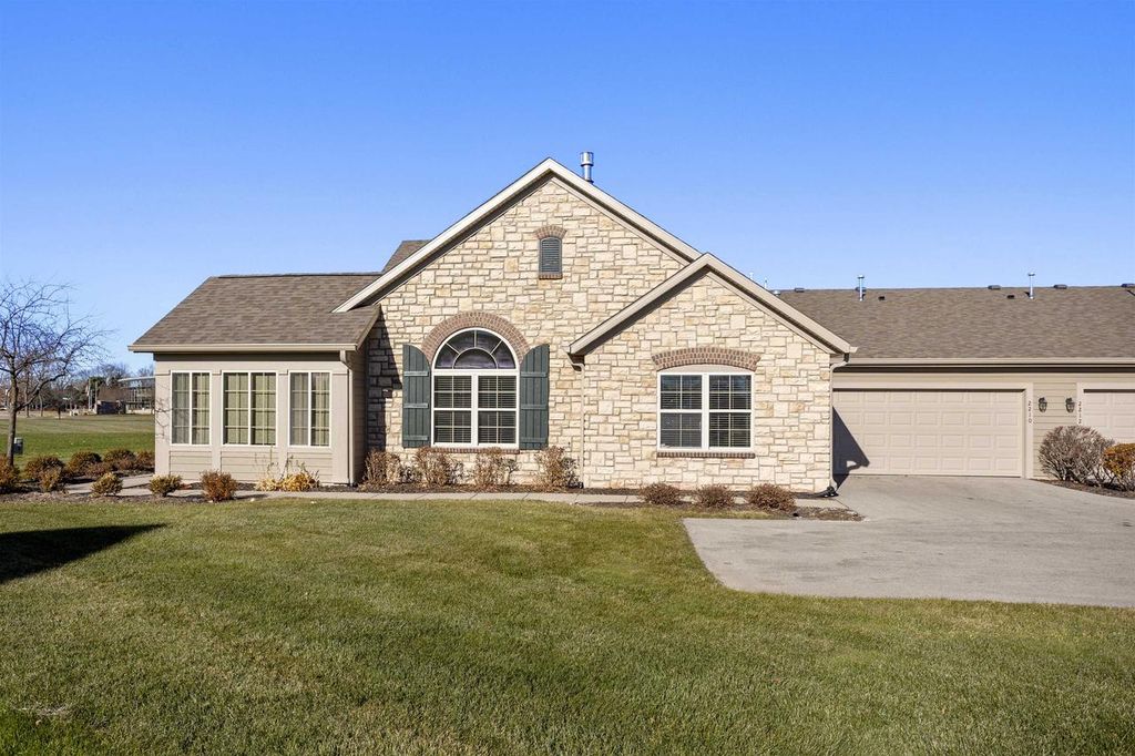 2210 E TUSCANY WAY, Appleton, WI 54913