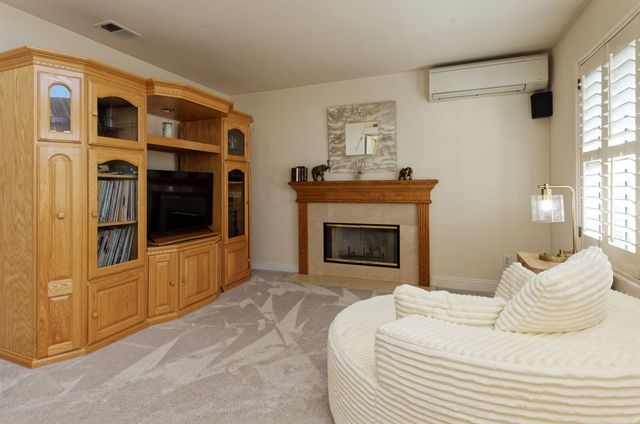 15109 Shining Star Ln, San Leandro, CA 94579