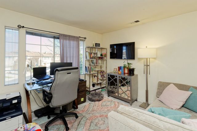 15109 Shining Star Ln, San Leandro, CA 94579