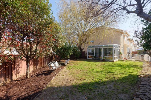 15109 Shining Star Ln, San Leandro, CA 94579