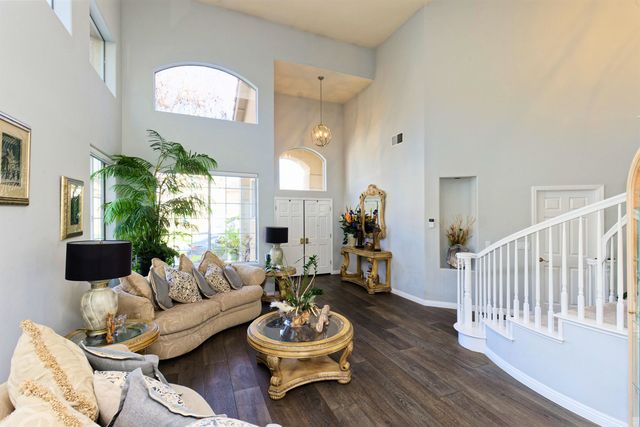 15109 Shining Star Ln, San Leandro, CA 94579