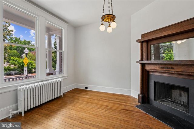 1105 G ST SE, Washington, DC 20003