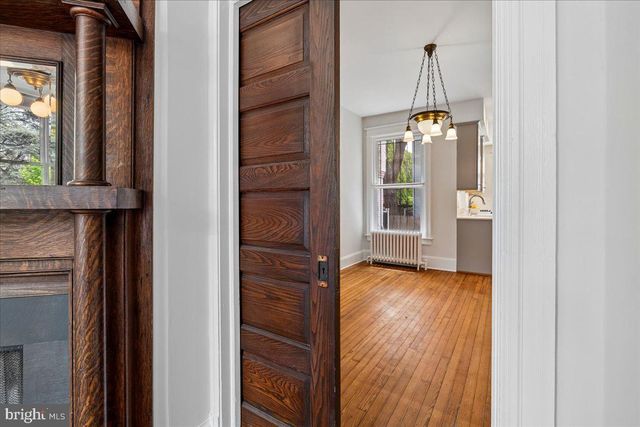 1105 G ST SE, Washington, DC 20003