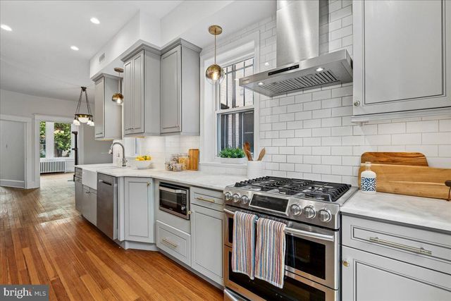 1105 G ST SE, Washington, DC 20003