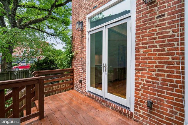 1105 G ST SE, Washington, DC 20003