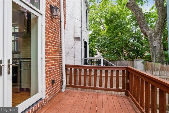 1105 G ST SE, Washington, DC 20003