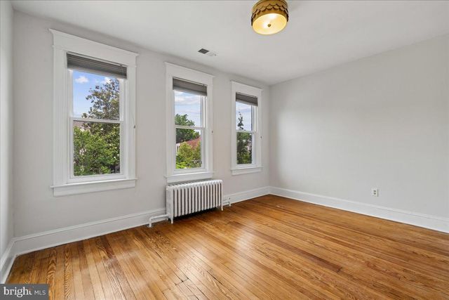1105 G ST SE, Washington, DC 20003
