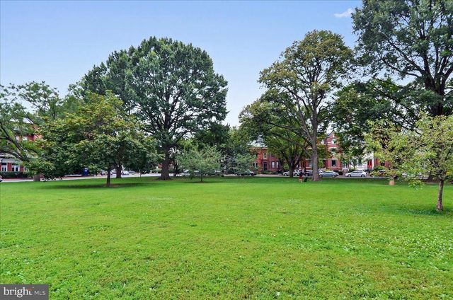 1105 G ST SE, Washington, DC 20003