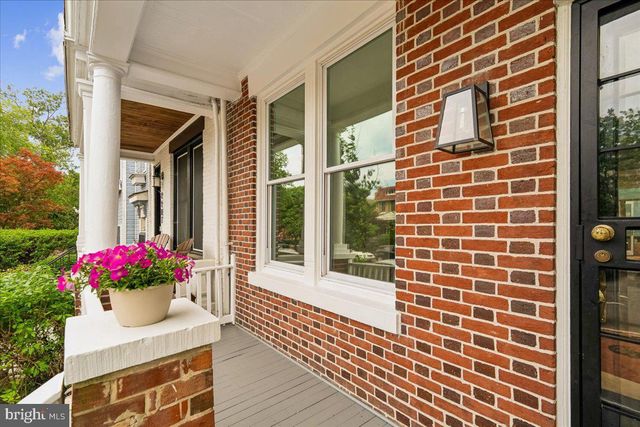 1105 G ST SE, Washington, DC 20003