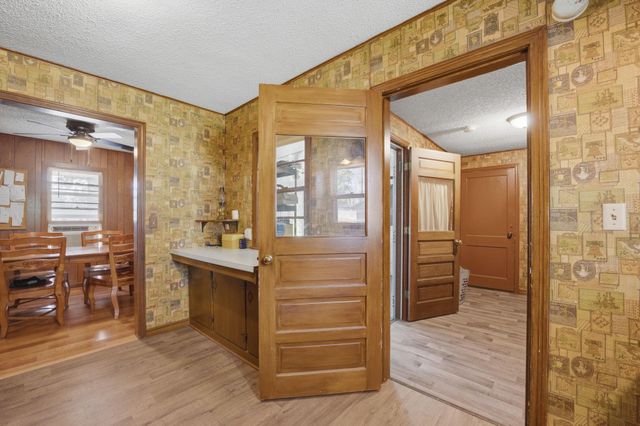 5739 S Washington, Wichita, KS 67216