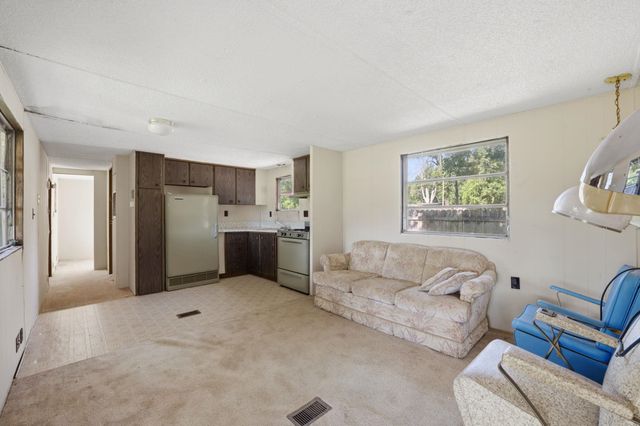 5739 S Washington, Wichita, KS 67216