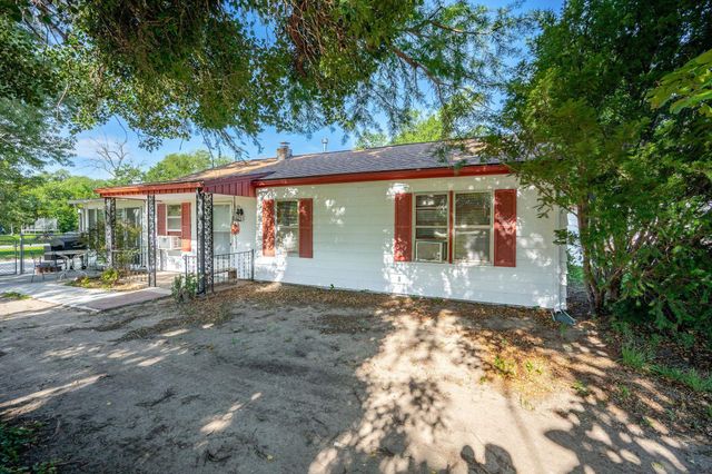 5739 S Washington, Wichita, KS 67216