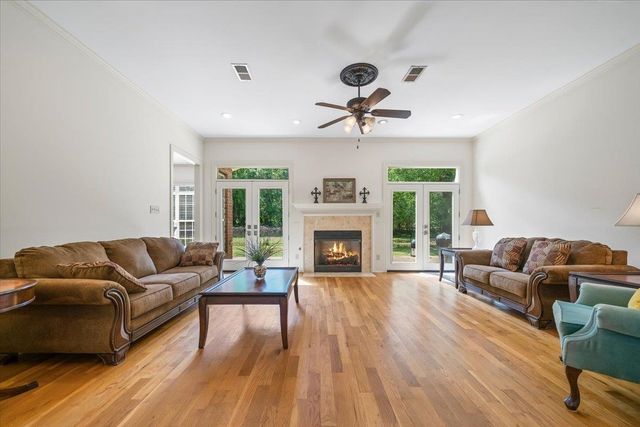 425 ALISHA DR, Rossville, TN 38066