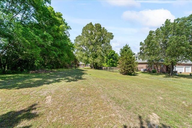 425 ALISHA DR, Rossville, TN 38066