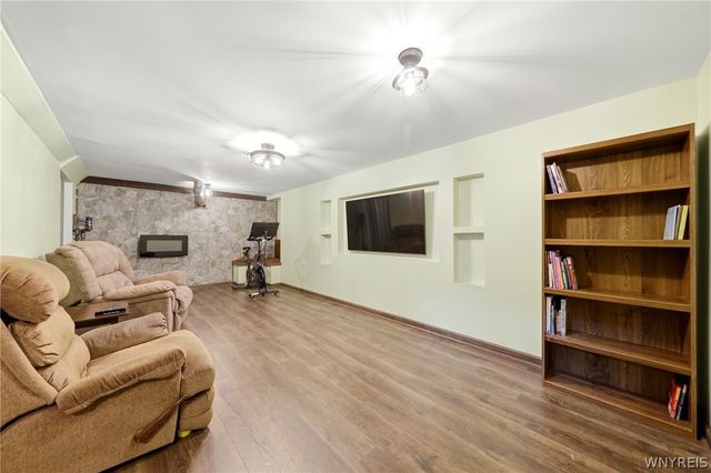 301 Homecrest Drive, Amherst, NY 14226