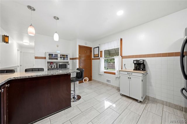 301 Homecrest Drive, Amherst, NY 14226