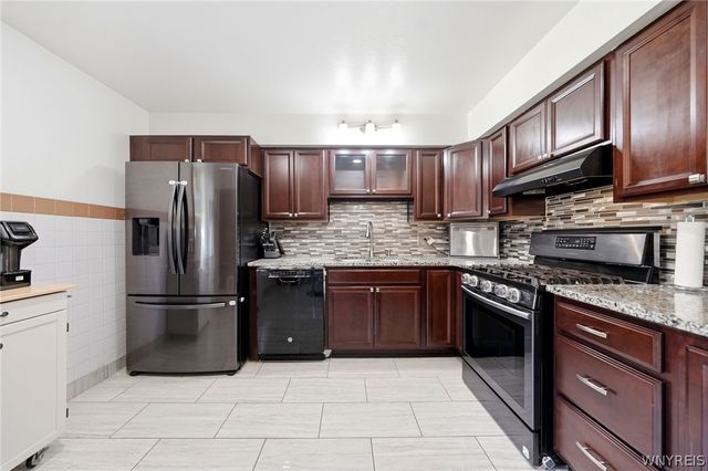 301 Homecrest Drive, Amherst, NY 14226