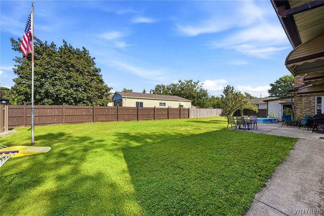 301 Homecrest Drive, Amherst, NY 14226