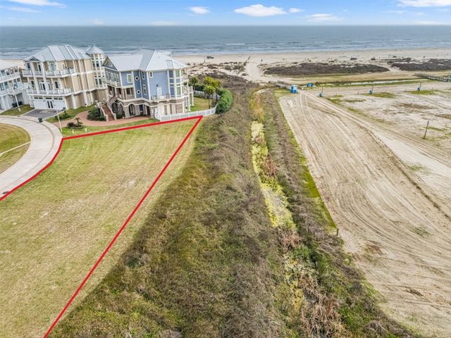 44 Grand Beach Boulevard, Galveston, TX 77550