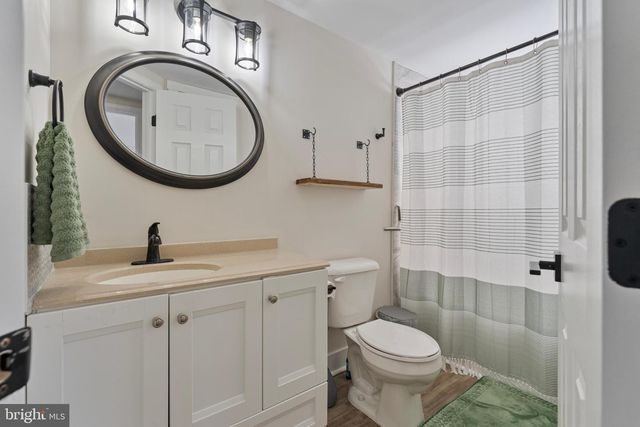413 WESTOVER PKWY, Locust Grove, VA 22508