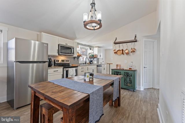 413 WESTOVER PKWY, Locust Grove, VA 22508