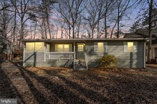 413 WESTOVER PKWY, Locust Grove, VA 22508