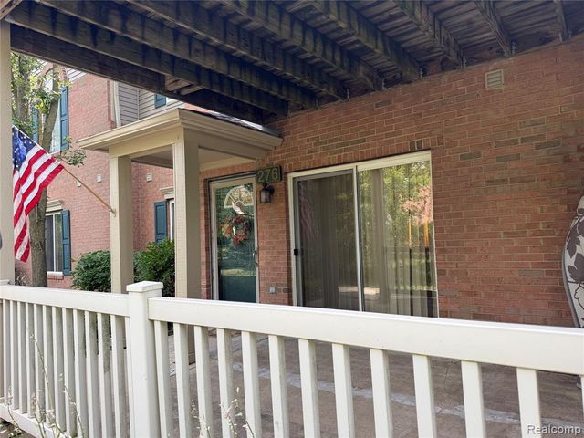 276 Marigold Circle 18, Westland, MI 48185