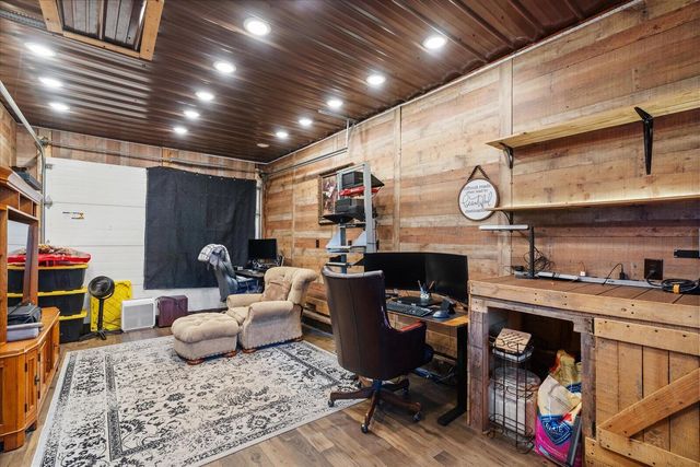 910 Hickory Street, Jasper, TN 37347