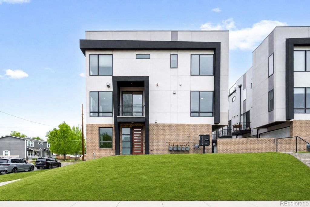3101 W 18th Avenue, Denver, CO 80204