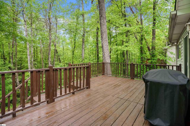 1401 Winding Way, Taylors, SC 29687