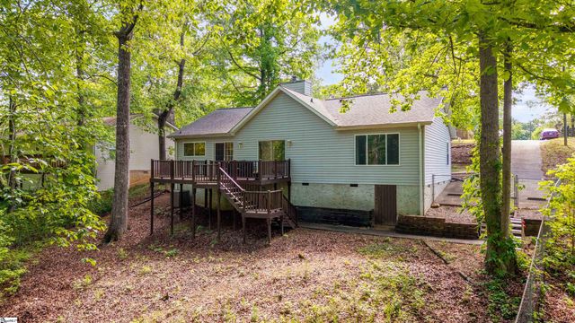 1401 Winding Way, Taylors, SC 29687