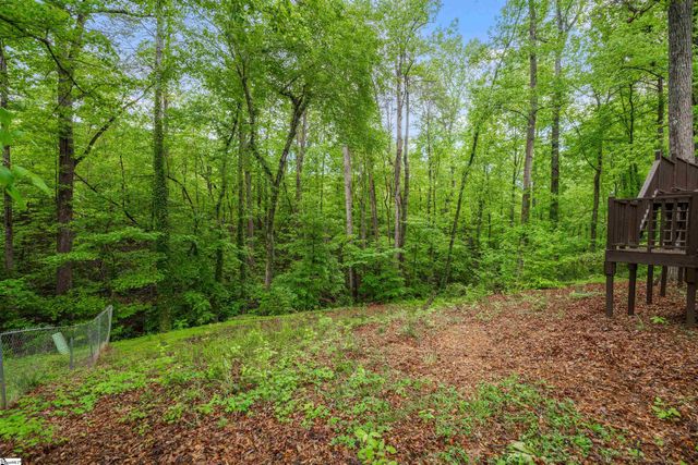 1401 Winding Way, Taylors, SC 29687