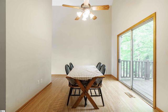 1401 Winding Way, Taylors, SC 29687