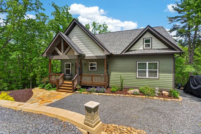 892 Morton Drive, Ellijay, GA 30540