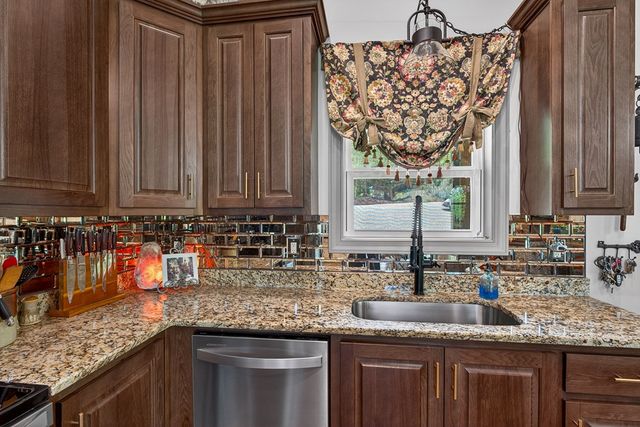 892 Morton Drive, Ellijay, GA 30540