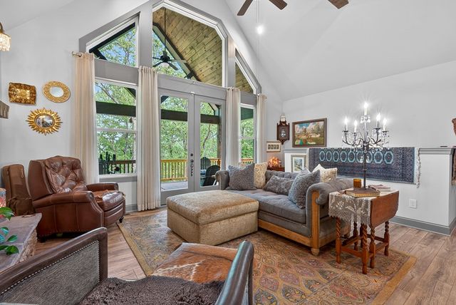 892 Morton Drive, Ellijay, GA 30540