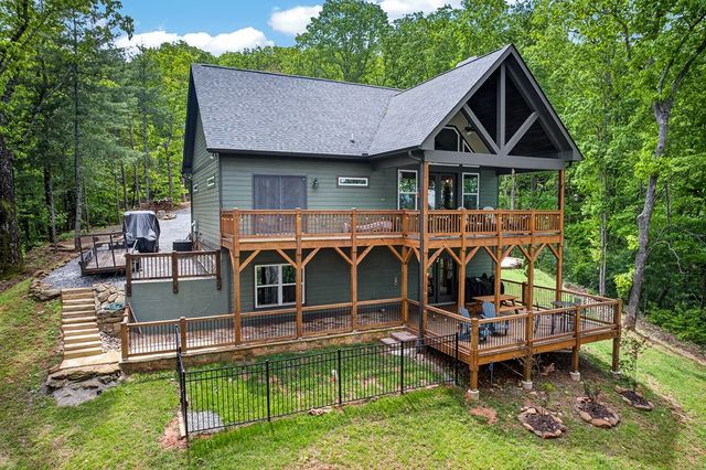 892 Morton Drive, Ellijay, GA 30540
