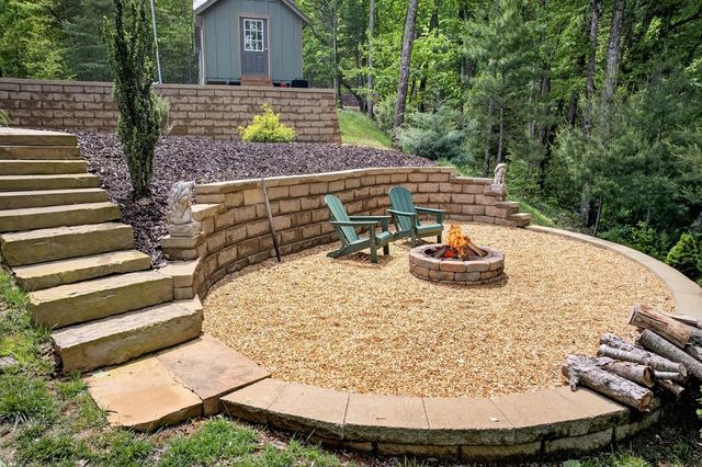 892 Morton Drive, Ellijay, GA 30540