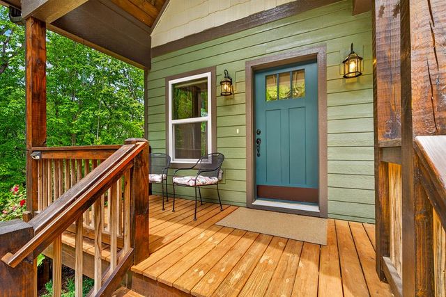 892 Morton Drive, Ellijay, GA 30540