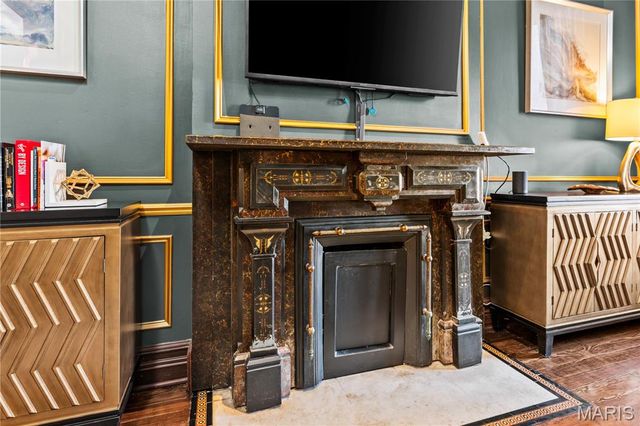 2335 Whittemore Place, St Louis, MO 63104