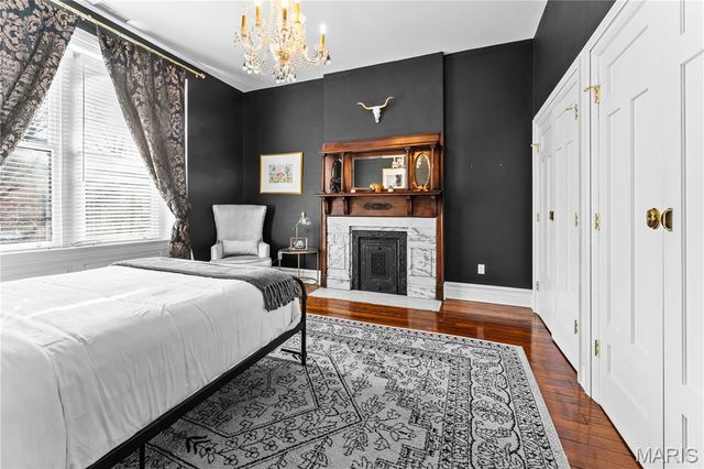 2335 Whittemore Place, St Louis, MO 63104