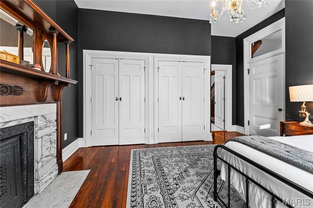 2335 Whittemore Place, St Louis, MO 63104