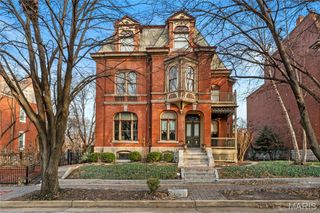 2335 Whittemore Place, St Louis, MO 63104
