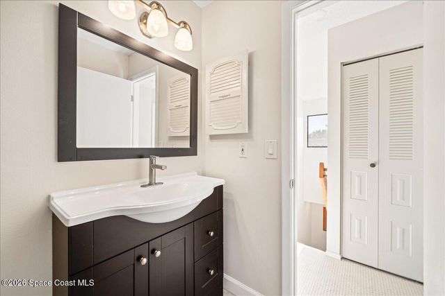 1030 Abada Court NE 108, Palm Bay, FL 32905