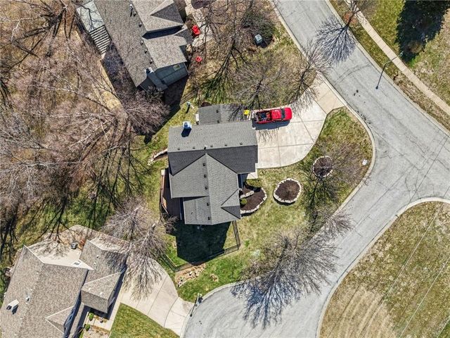 21320 W 98th Street, Lenexa, KS 66220